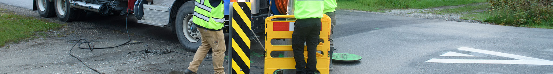 ID1920x260-Vacuum-Truck-Sewer-Pumping