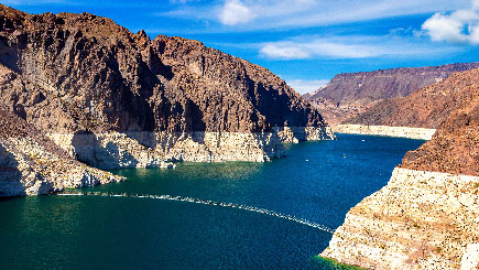 Summary 435x245 Environment Hoover Dam Water Shortages